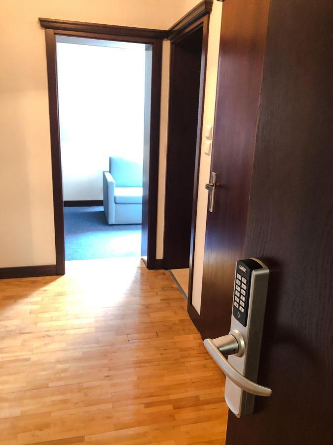 Dom Wczasowy Pod Zegarem Leba Exteriér fotografie